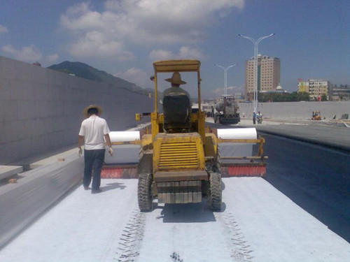 燒毛土工布能延長(zhǎng)公路3-5年使用壽命